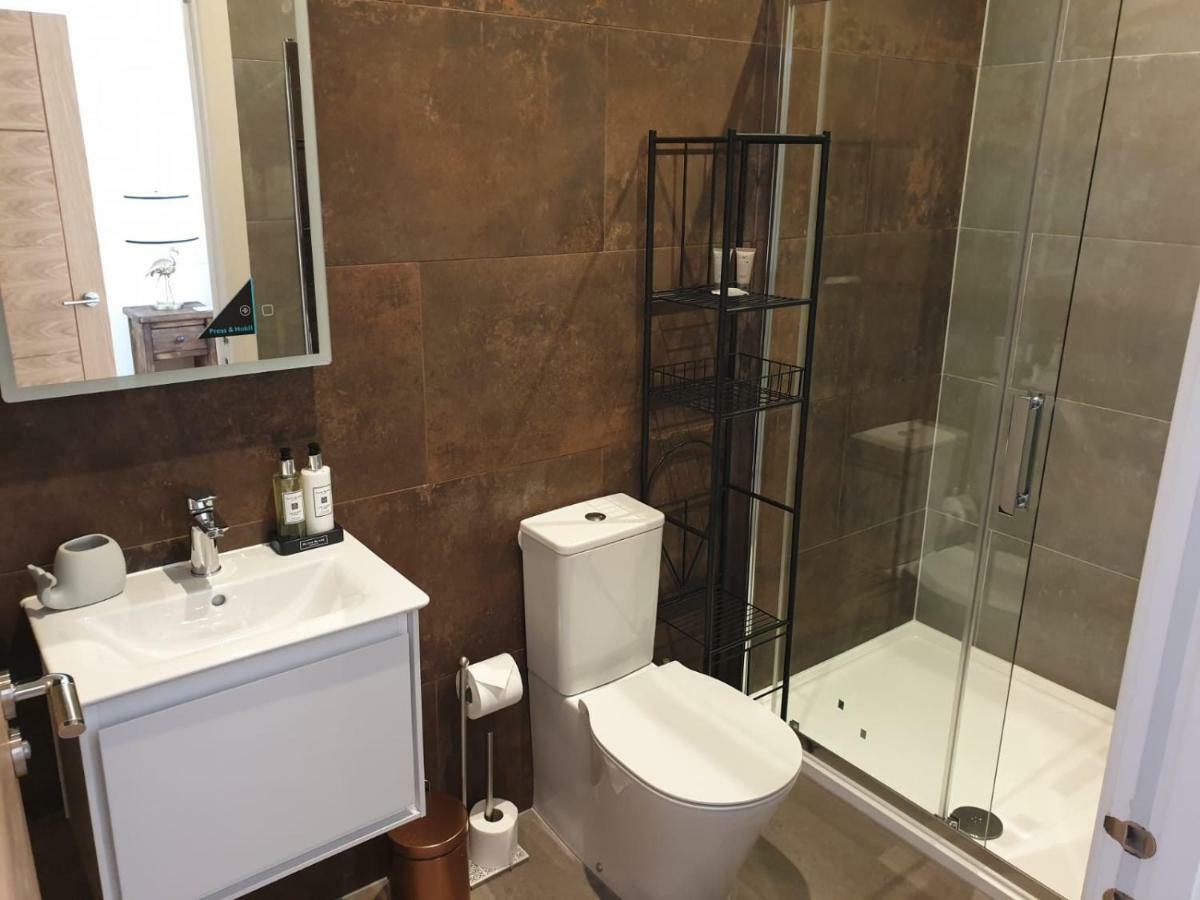 الشقق الفندقية نوتينغهامفي  Birchover Juniper Court المظهر الخارجي الصورة