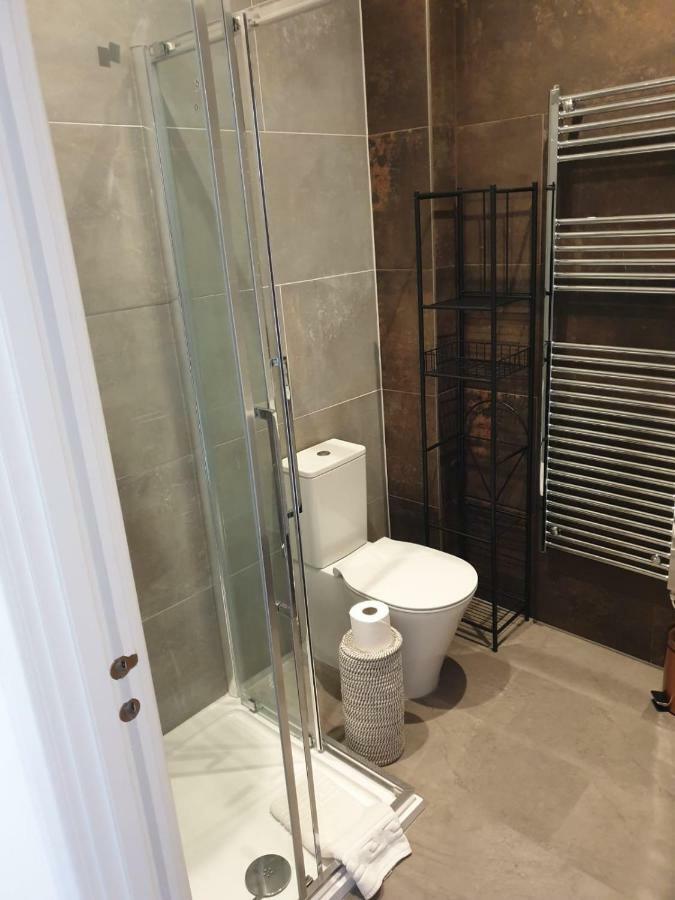 الشقق الفندقية نوتينغهامفي  Birchover Juniper Court المظهر الخارجي الصورة